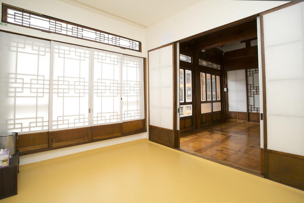 Nuri Hanok Guesthouse Seul Esterno foto